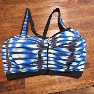 Victoria Secret Sports Bra 36DD
